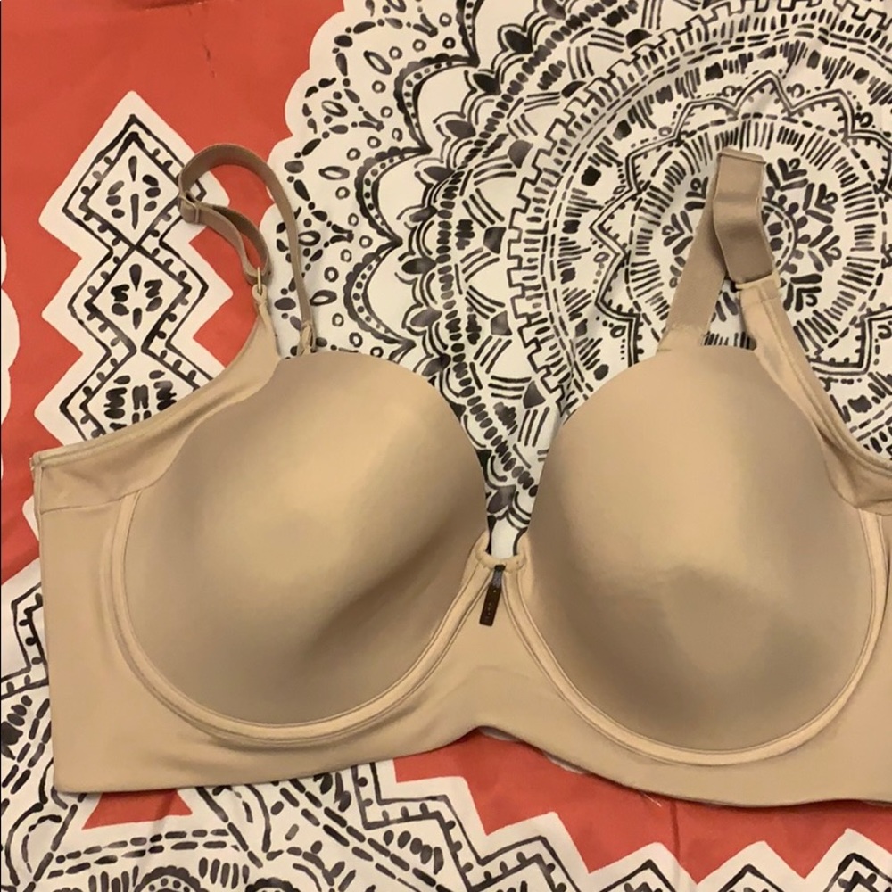 Leonisa bra